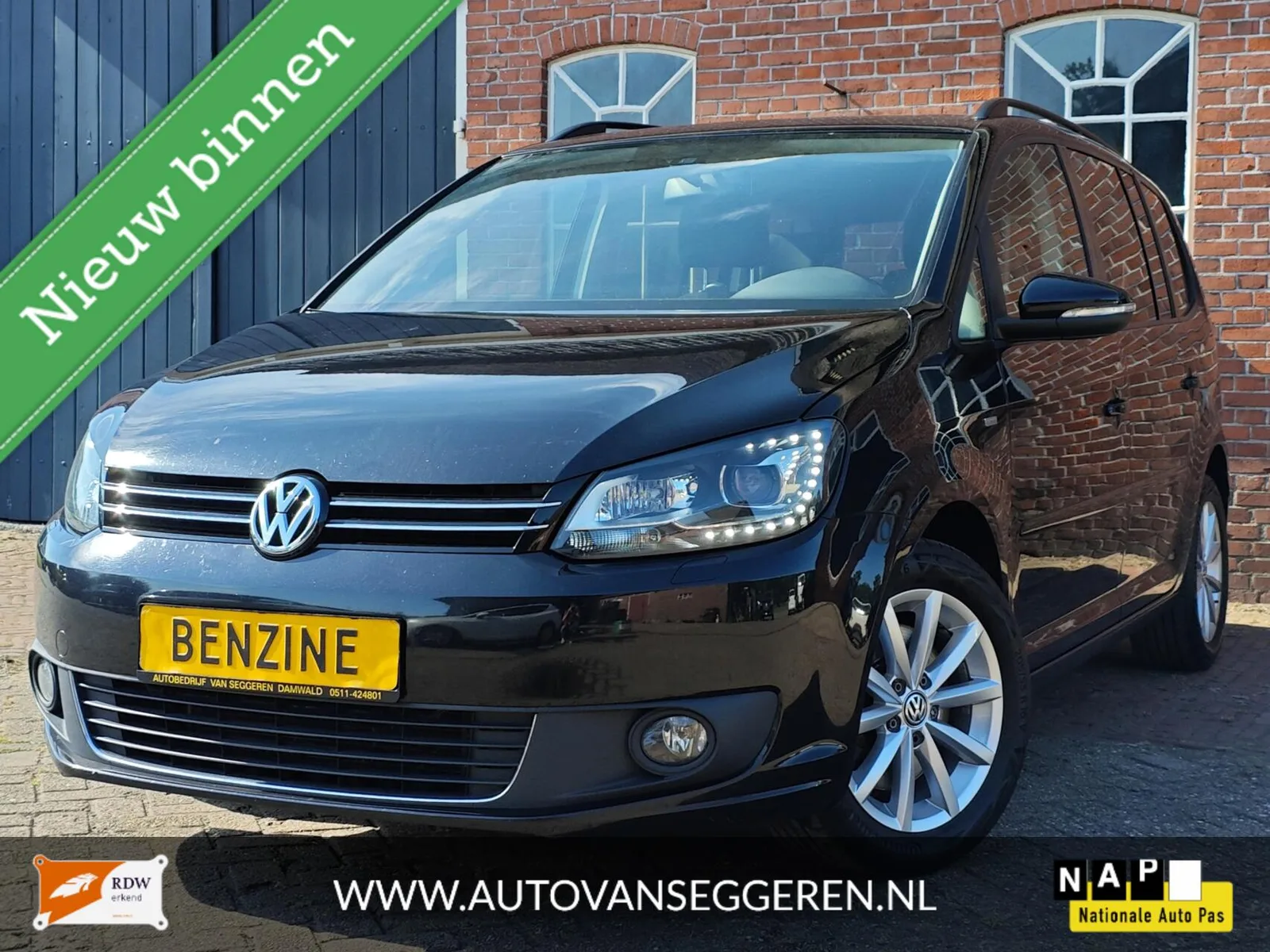 Volkswagen Touran (2012) — foto 1
