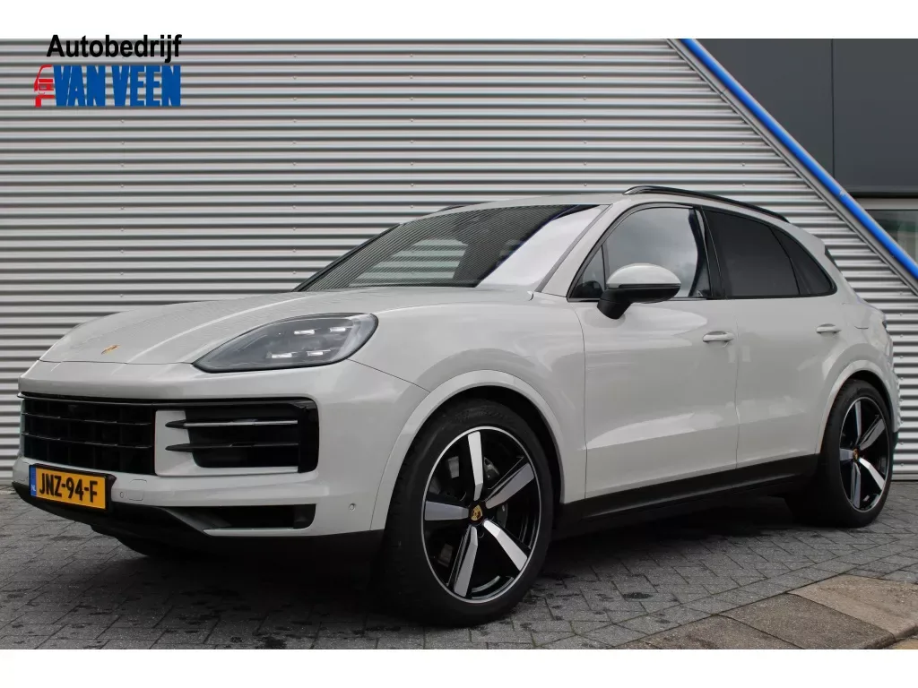 Porsche Cayenne (2024) — foto 1