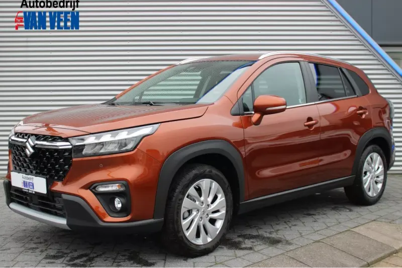 Suzuki S-Cross (2024)