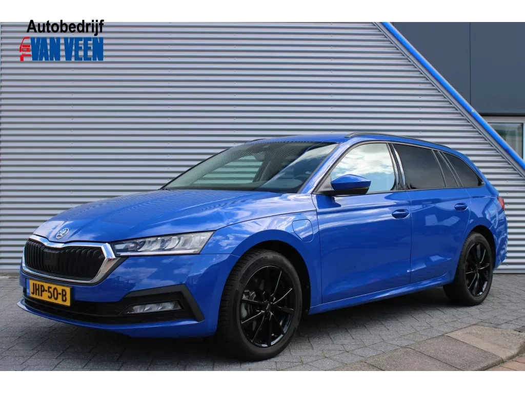 Škoda Octavia (2023) — foto 1