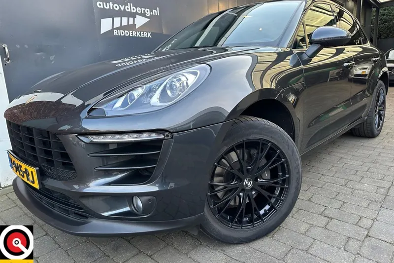 Porsche Macan (2018)
