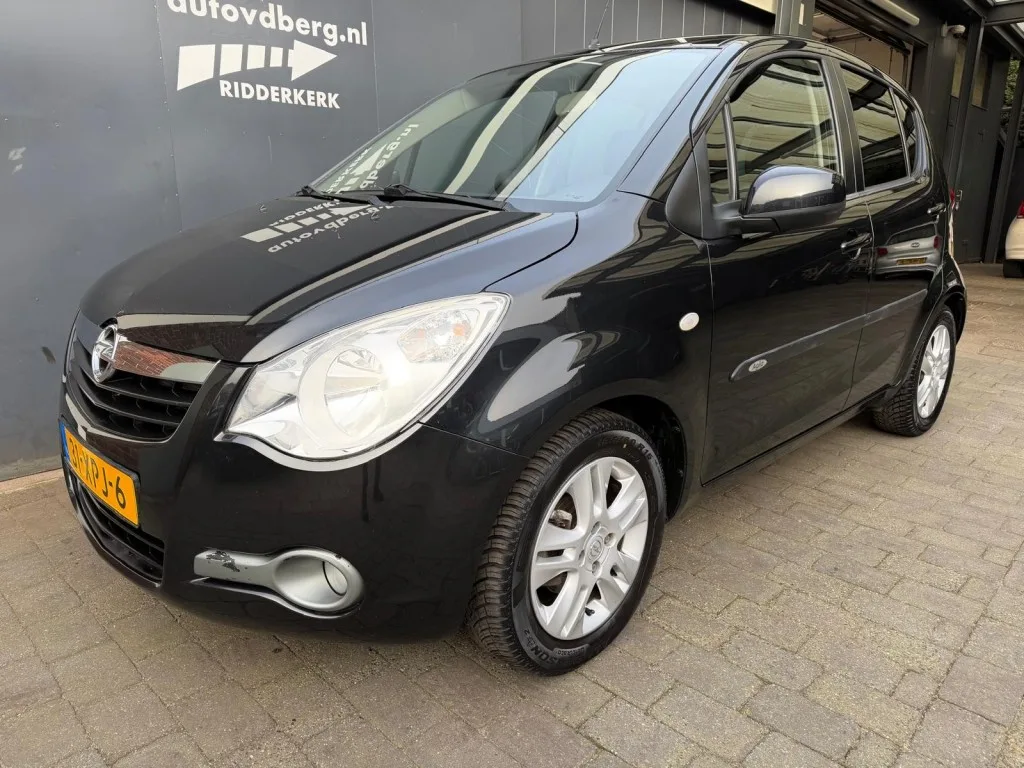 Opel Agila (2012) — foto 1