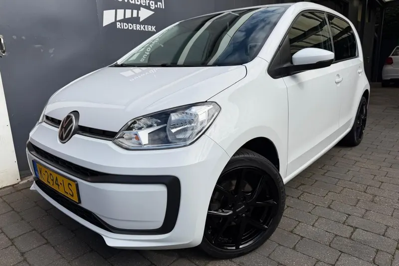 Volkswagen Up (2021)