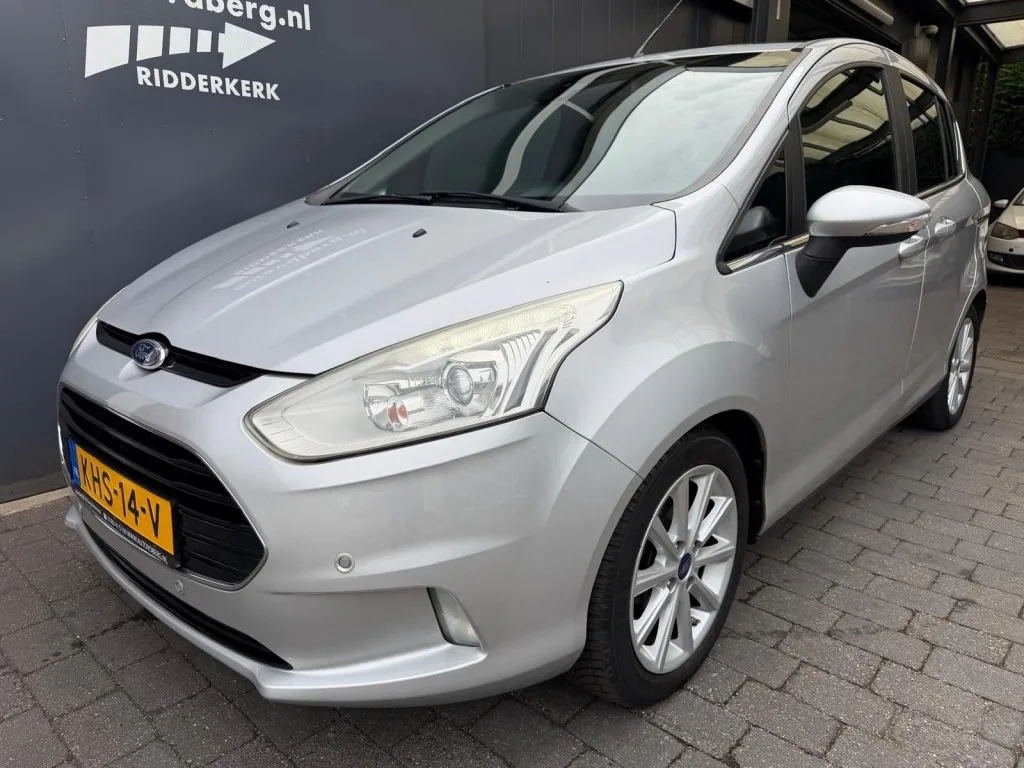 Ford B-Max (2015) — foto 1