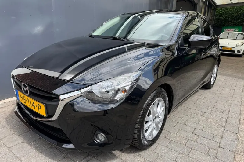 Mazda 2 (2015)