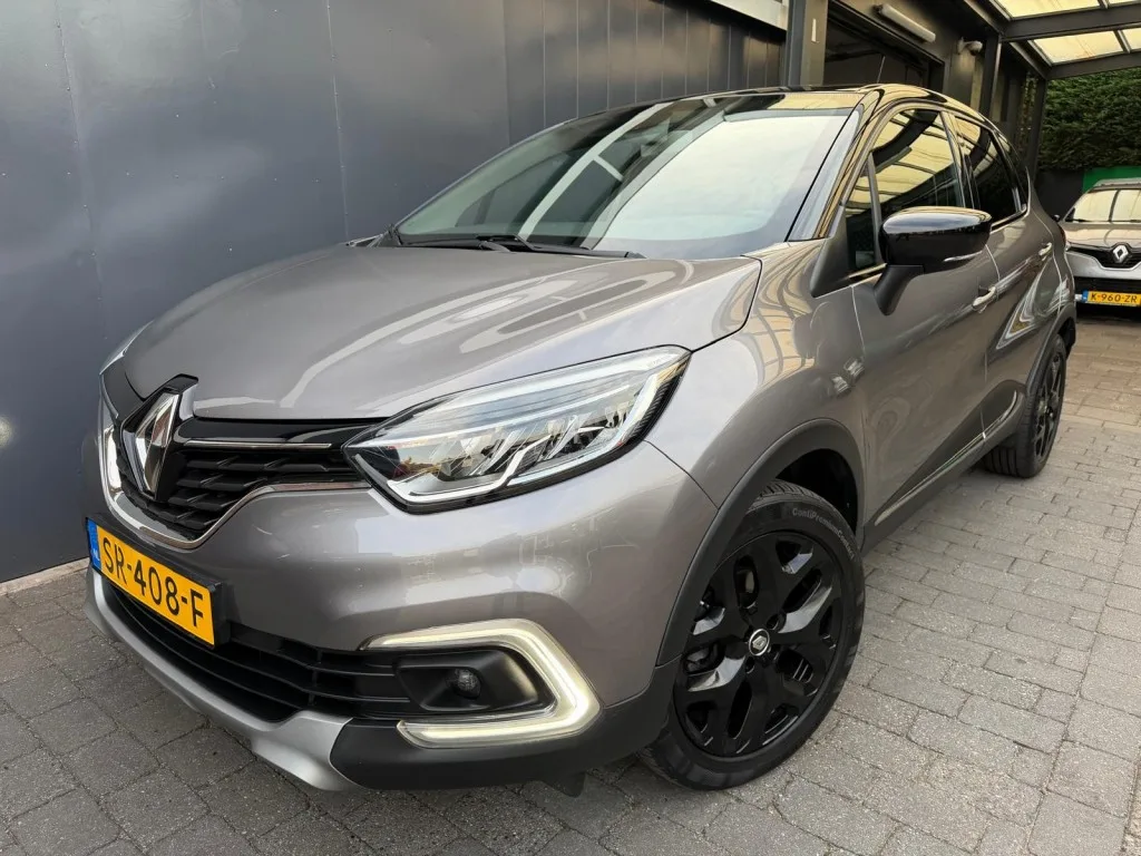 Renault Captur (2018) — foto 1