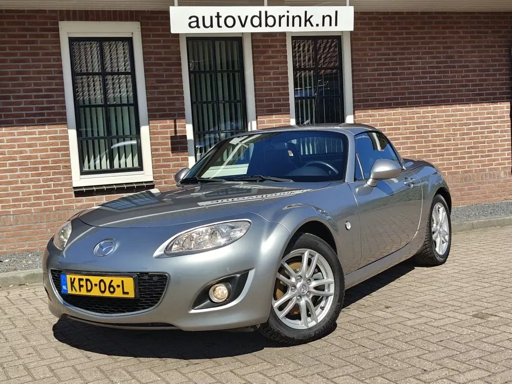 Mazda MX-5 (2012) — foto 1