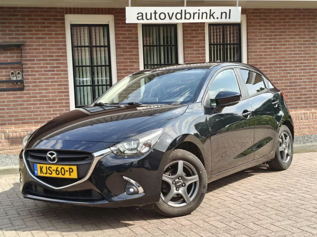Mazda 2 (2017) — foto 1