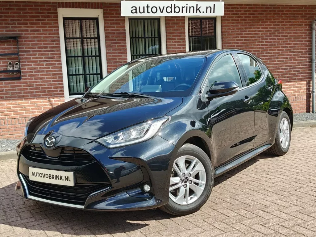 Mazda 2 Hybrid (2023) — foto 1