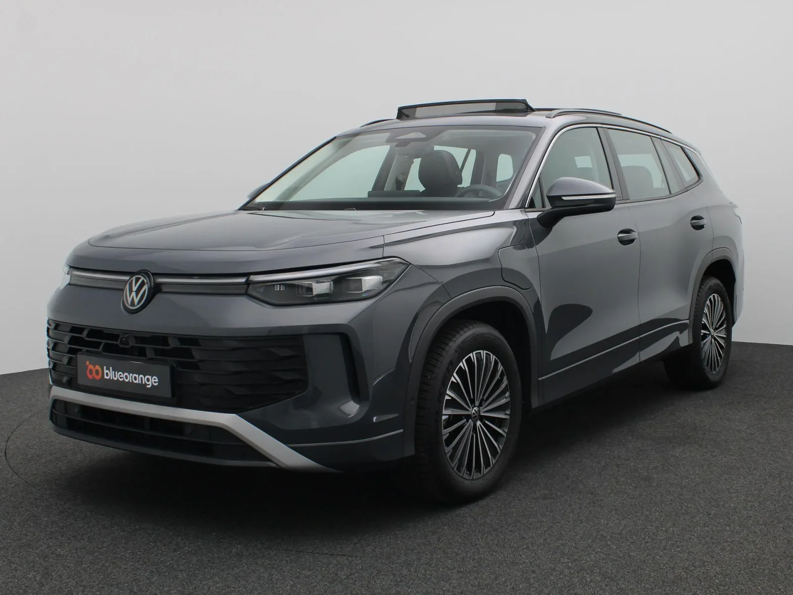 Volkswagen Tayron (2025) — foto 1
