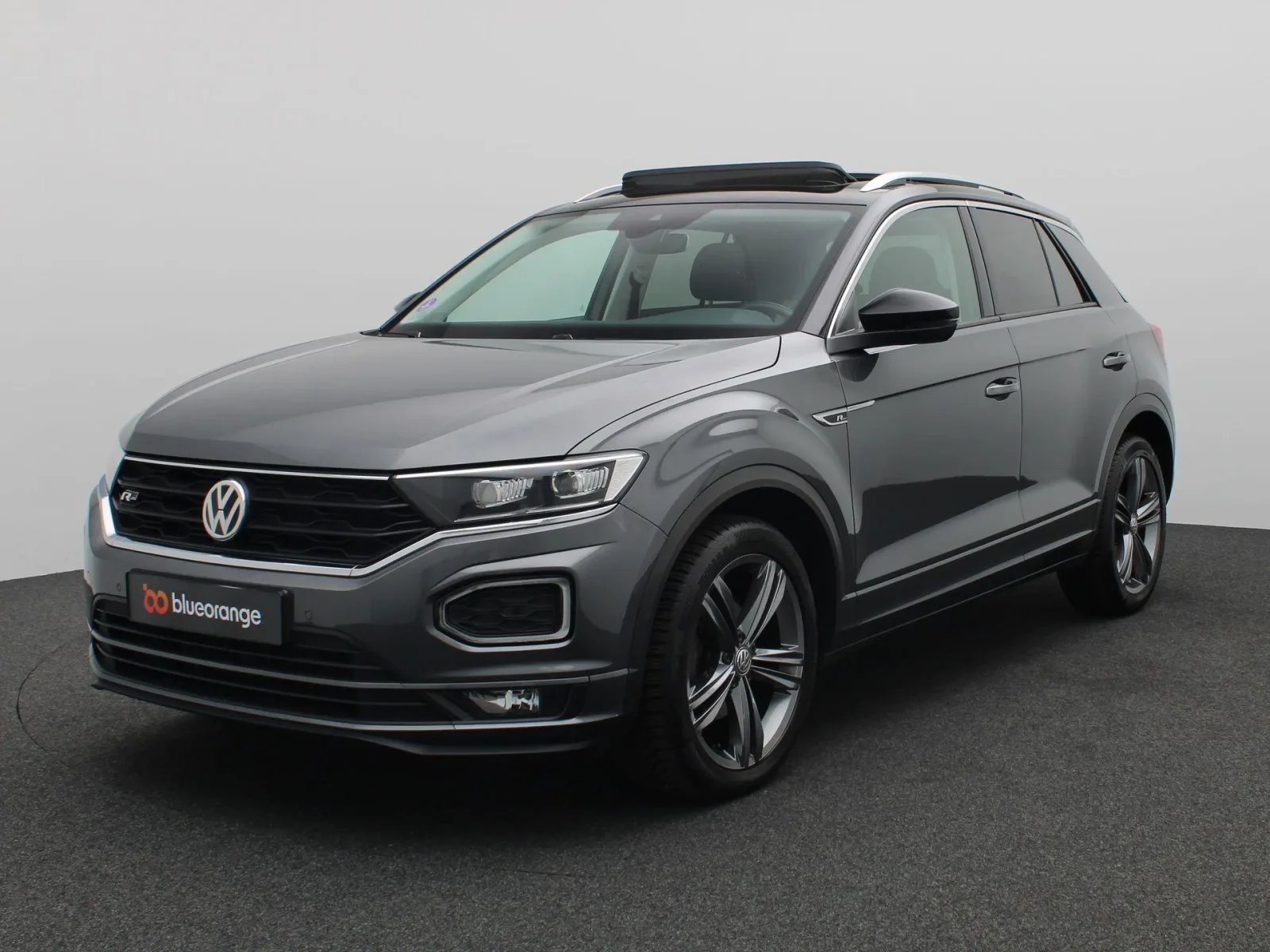 Volkswagen T-Roc (2020) — foto 1