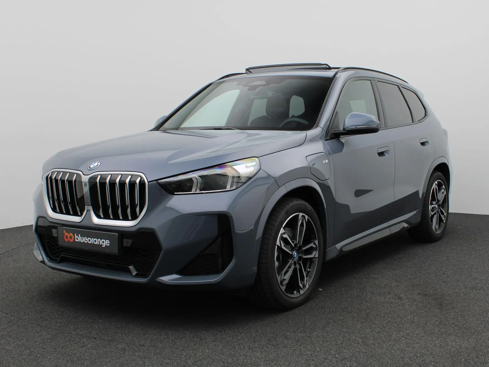 BMW X1 (2026) — foto 1