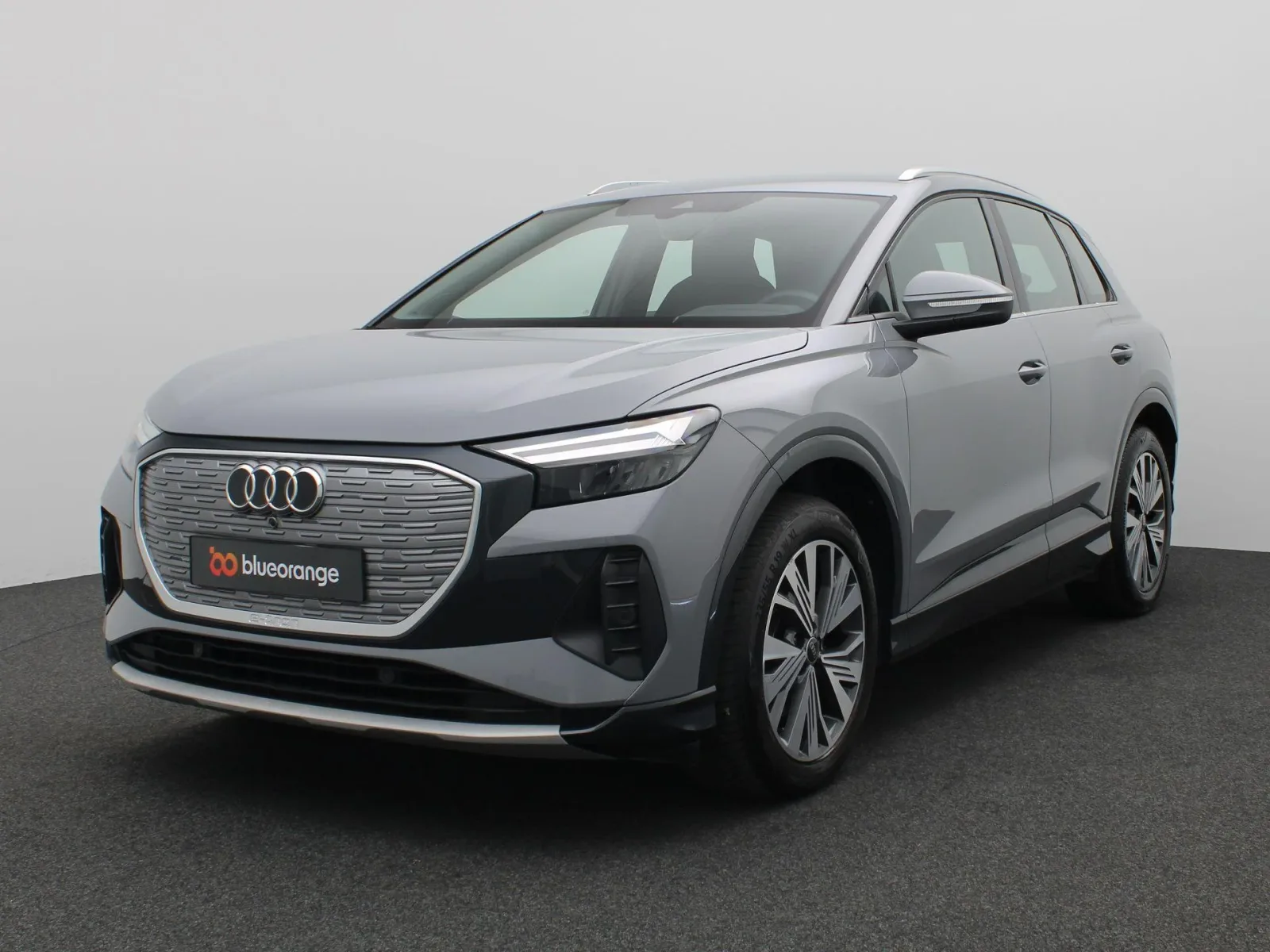 Audi Q4 e-tron (2022) — foto 1