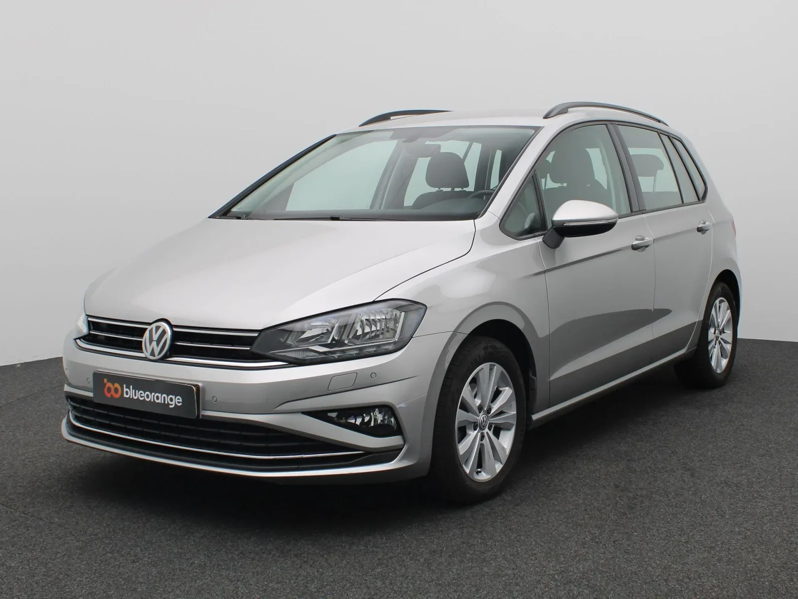 Volkswagen Golf Sportsvan (2018) — foto 1