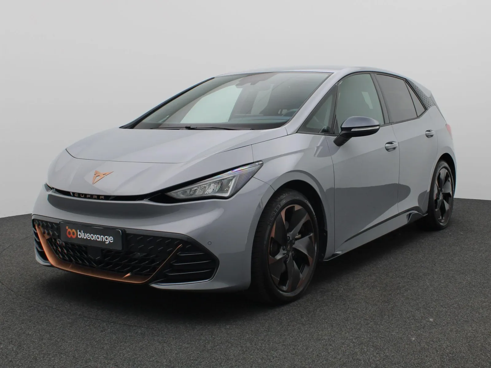 CUPRA Born (2024) — foto 1