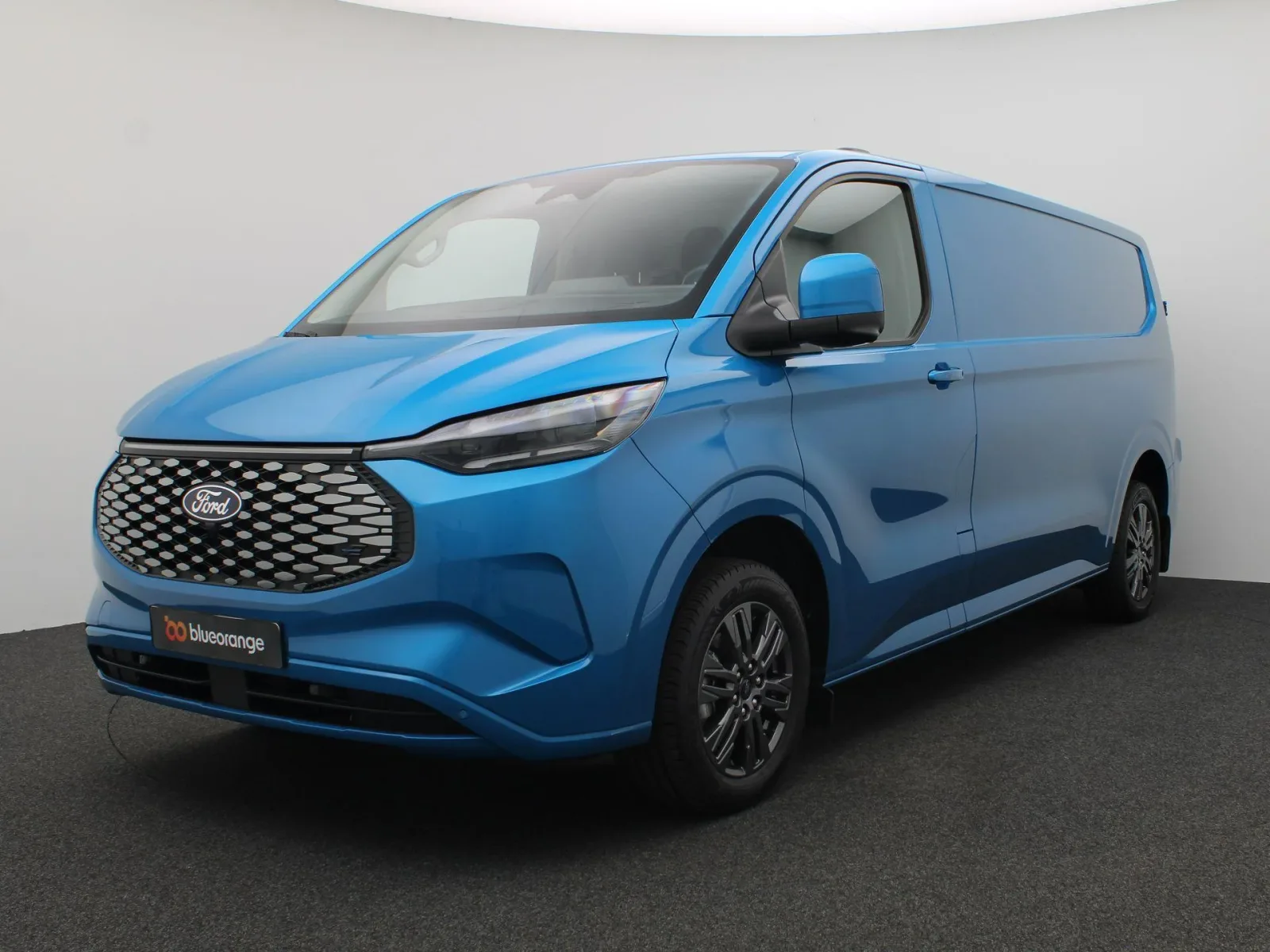 Ford E-Transit Custom (2025) — foto 1