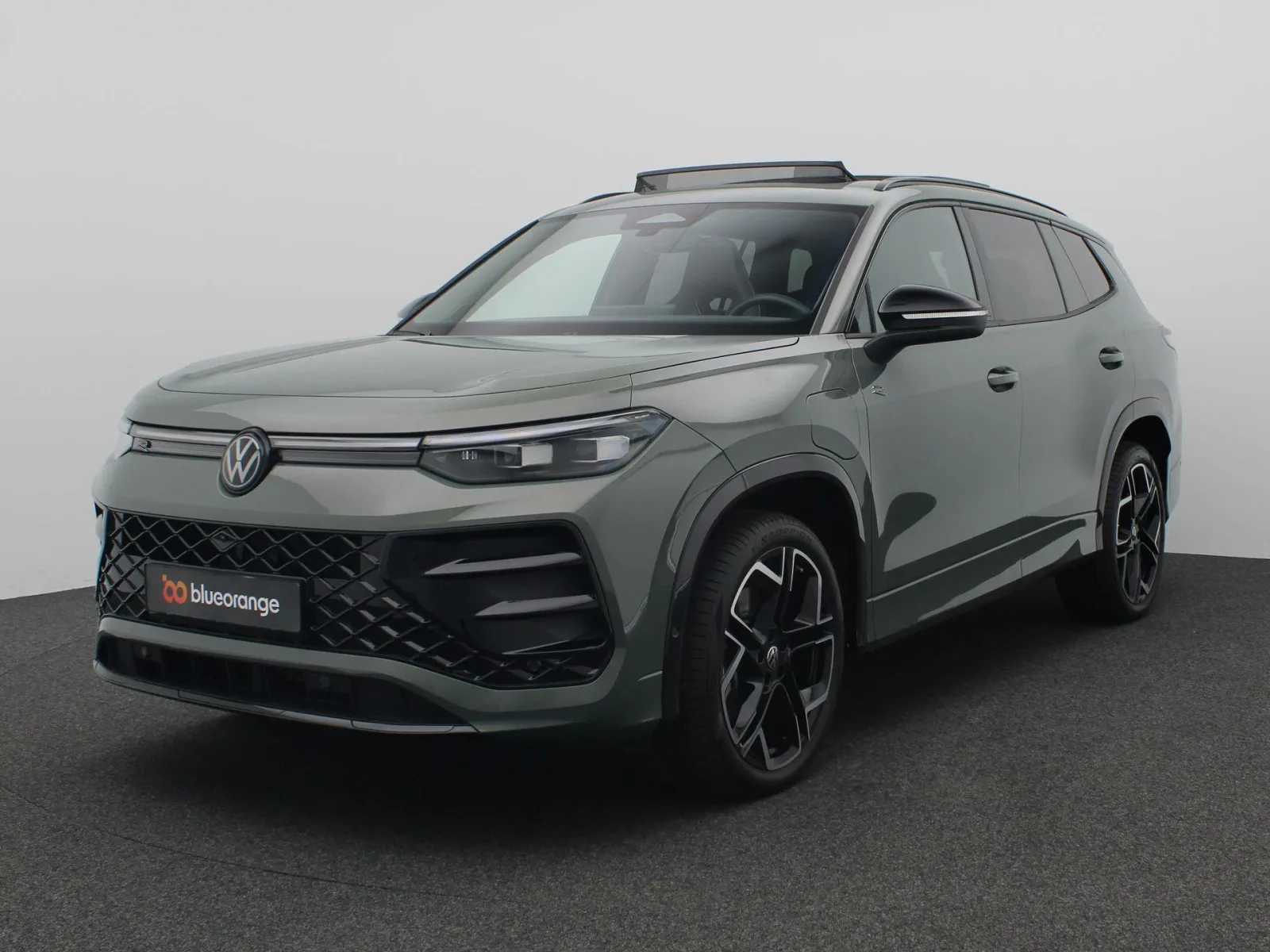 Volkswagen Tayron (2025) — foto 1