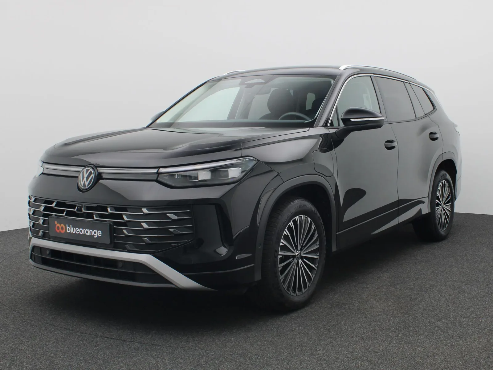 Volkswagen Tayron (2025) — foto 1
