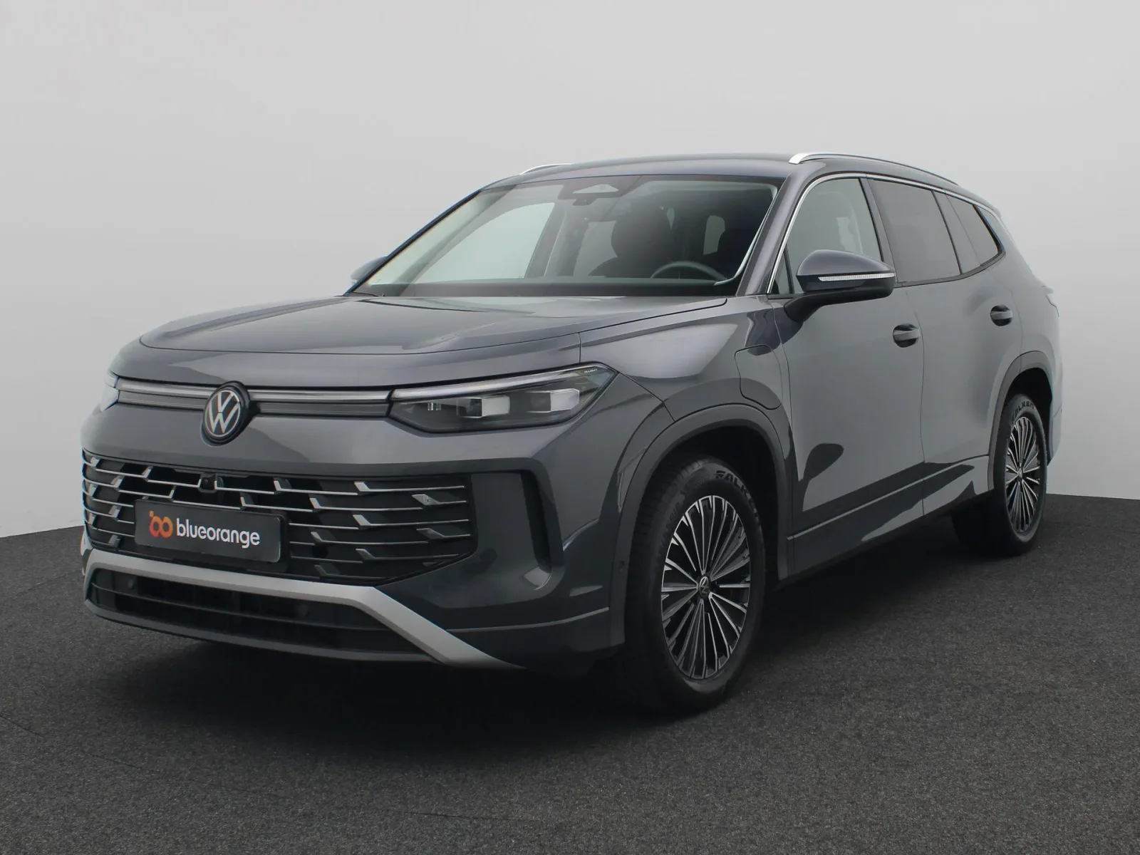 Volkswagen Tayron (2025) — foto 1