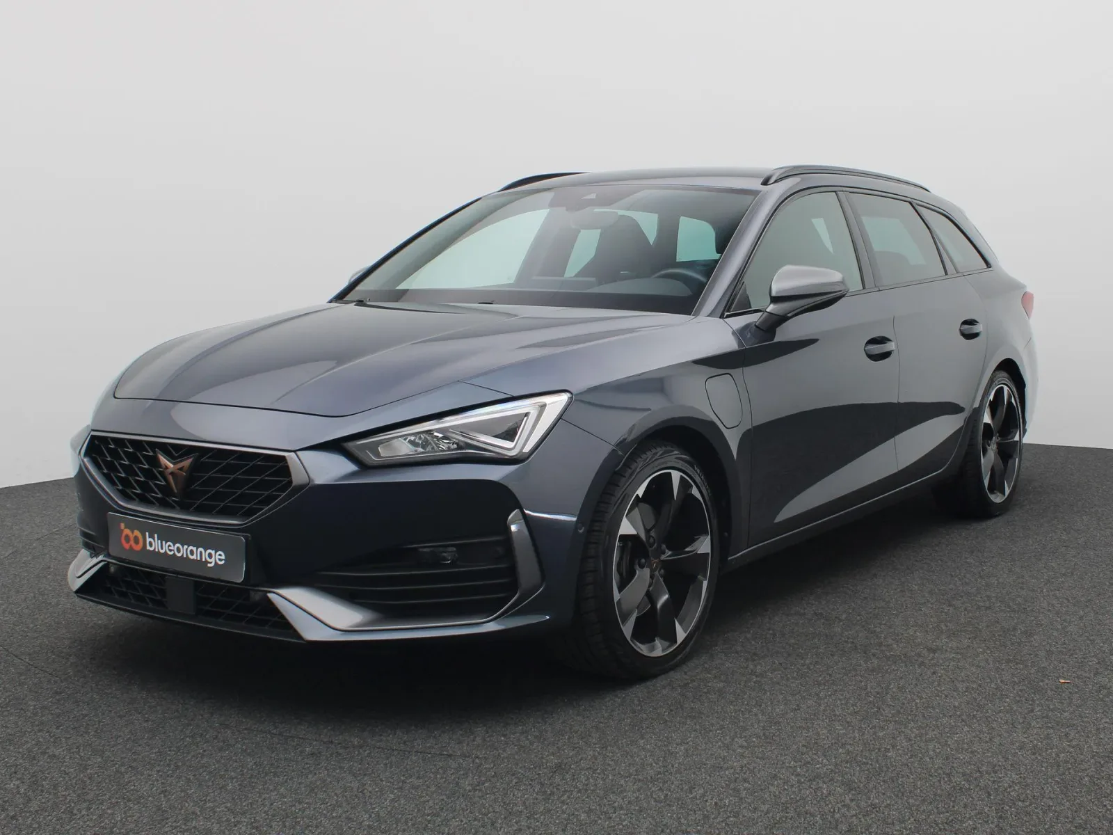 CUPRA Leon Sportstourer (2023) — foto 1