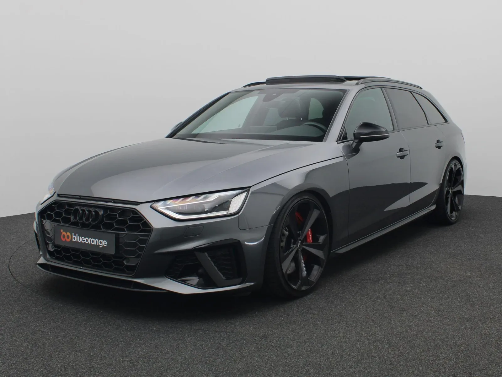 Audi A4 (2019) — foto 1