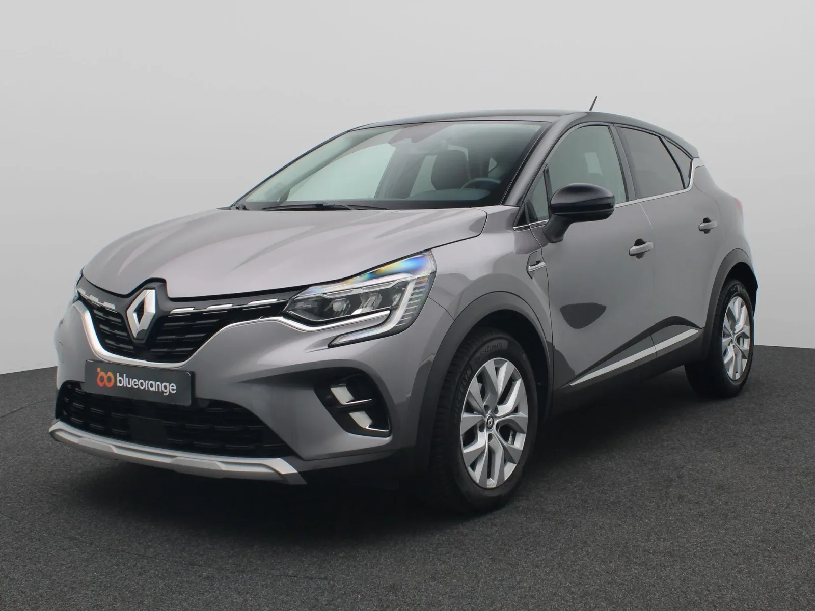 Renault Captur (2021) — foto 1