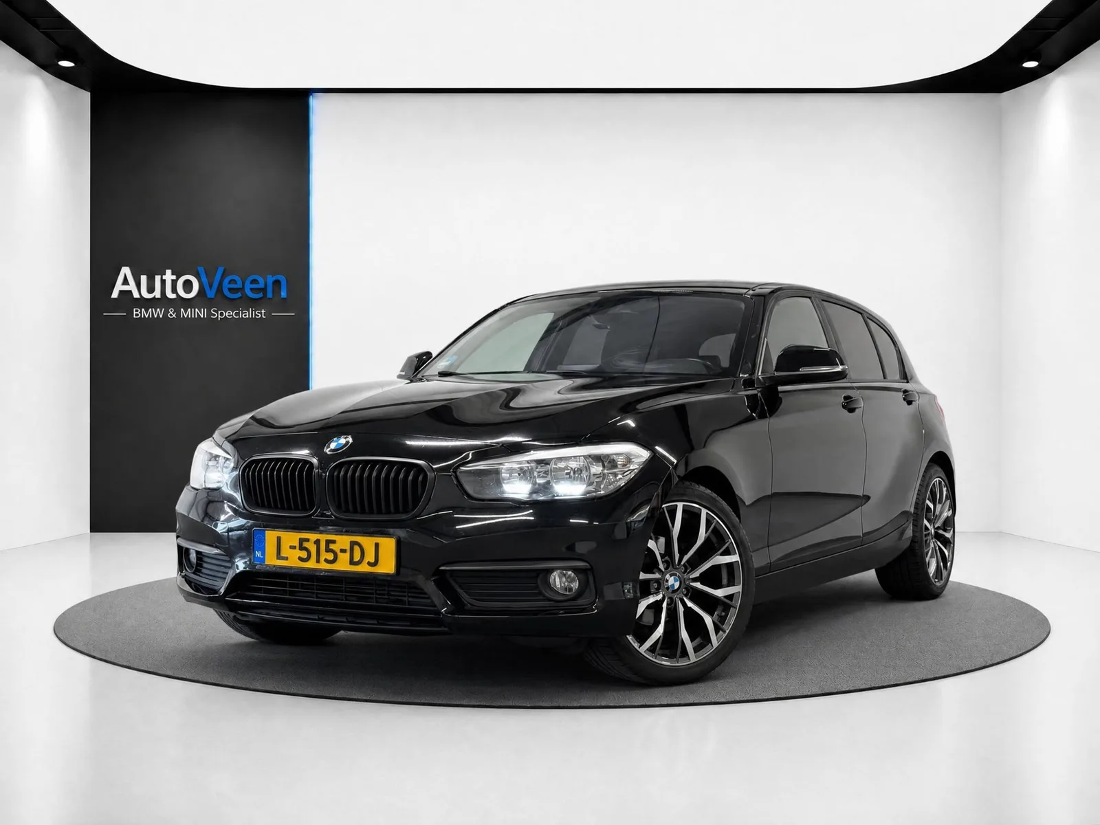 BMW 1-Serie (2017) — foto 1