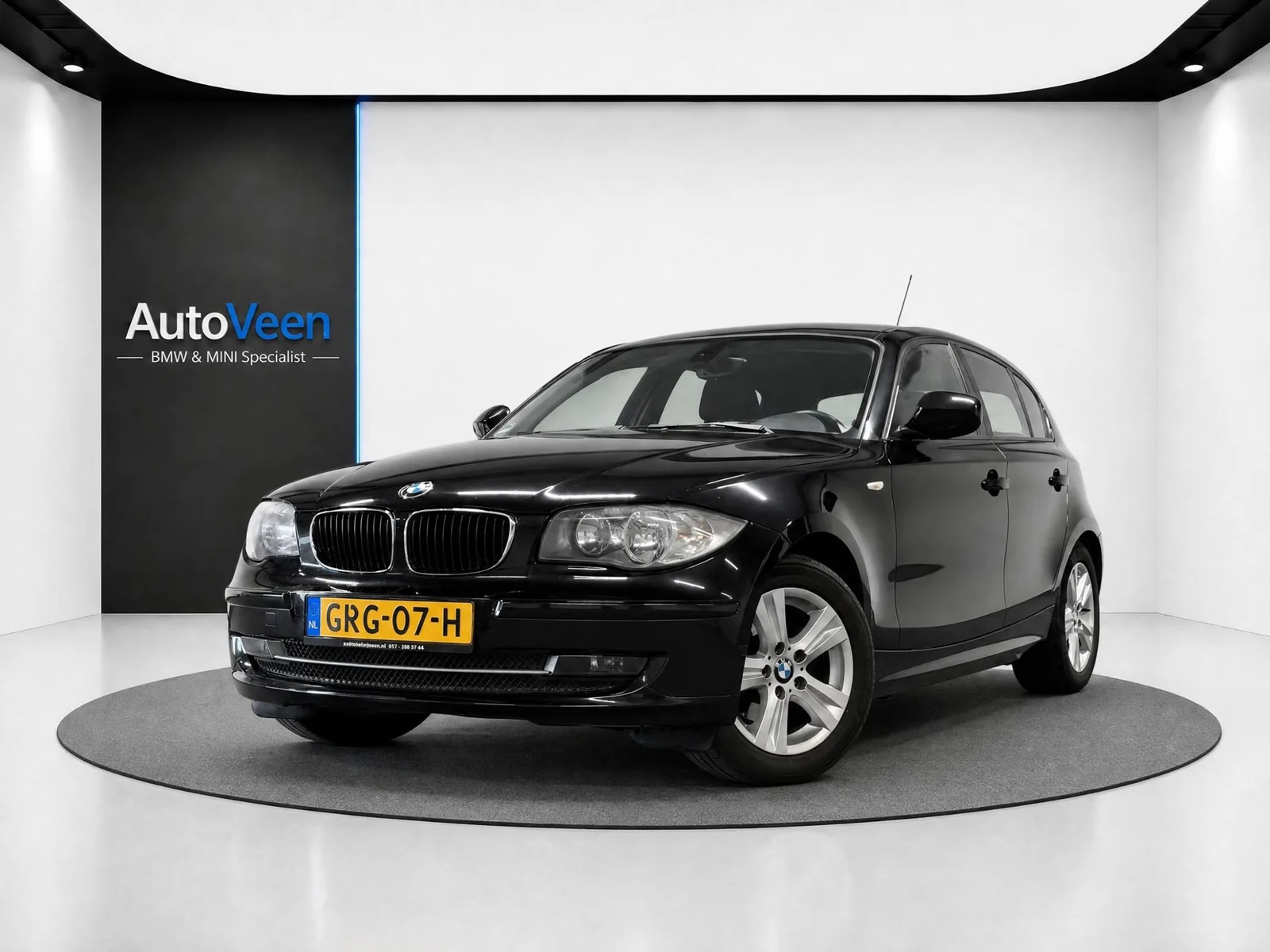 BMW 1-Serie (2011) — foto 1