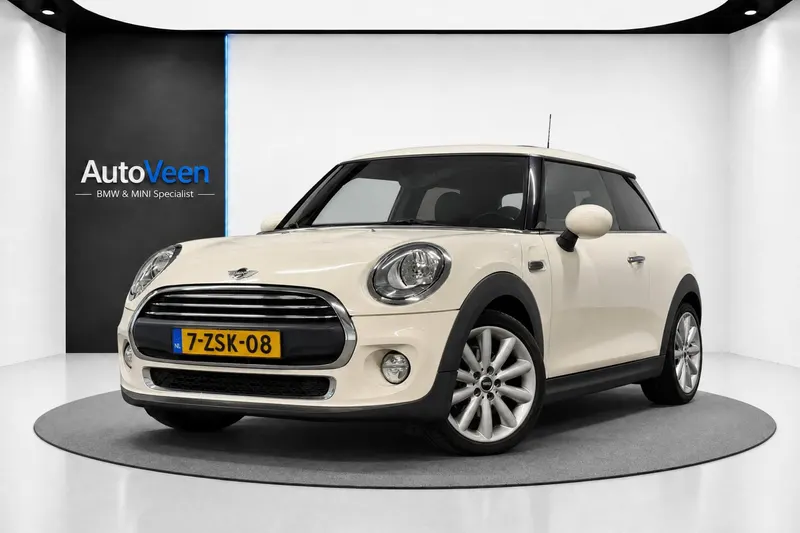 MINI One (2015)