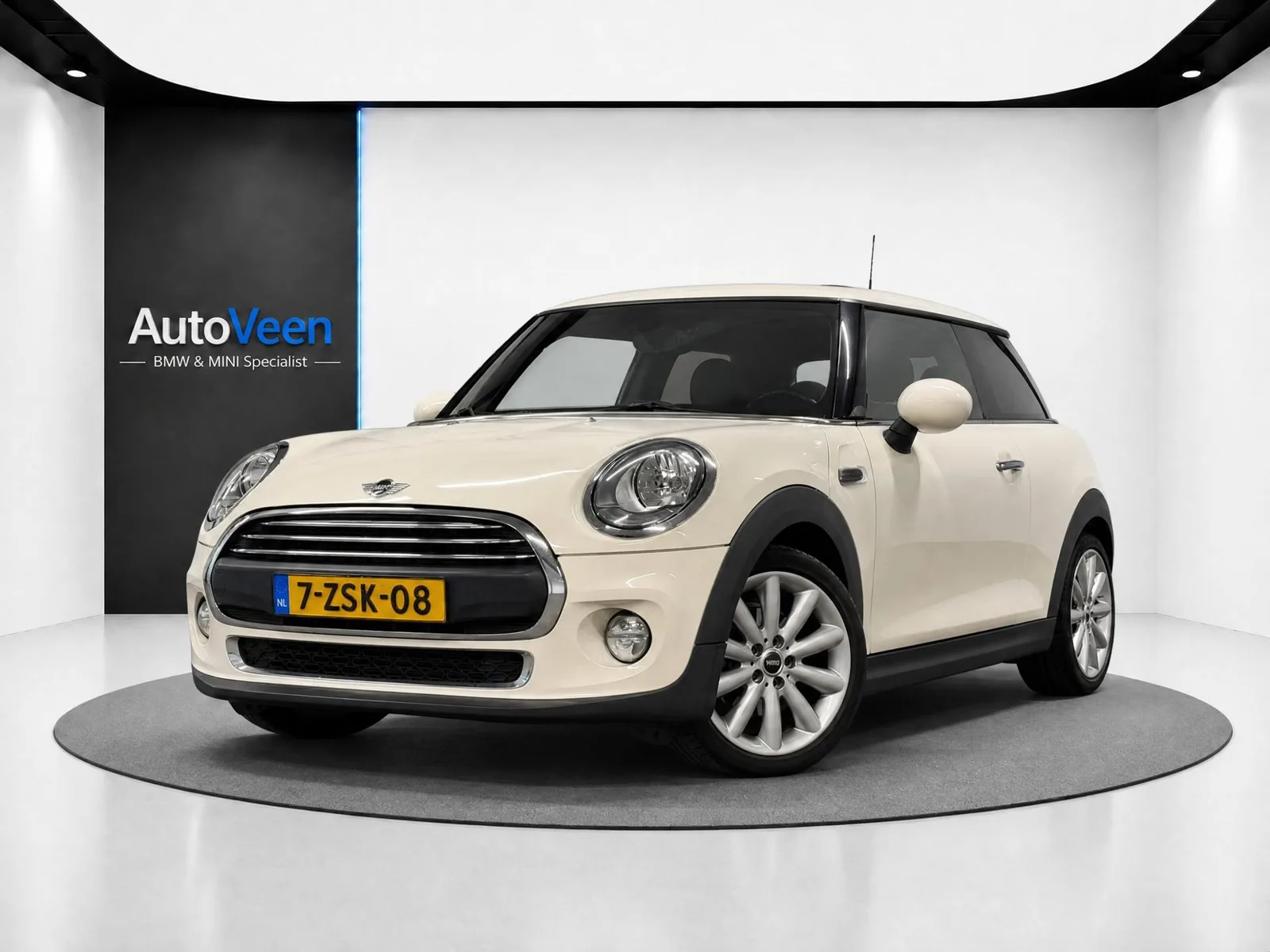 MINI One (2015) — foto 1