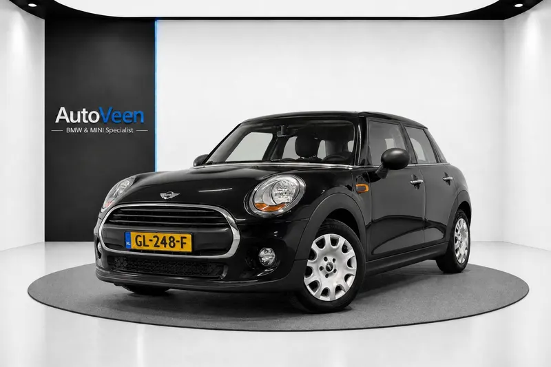 MINI One (2015)