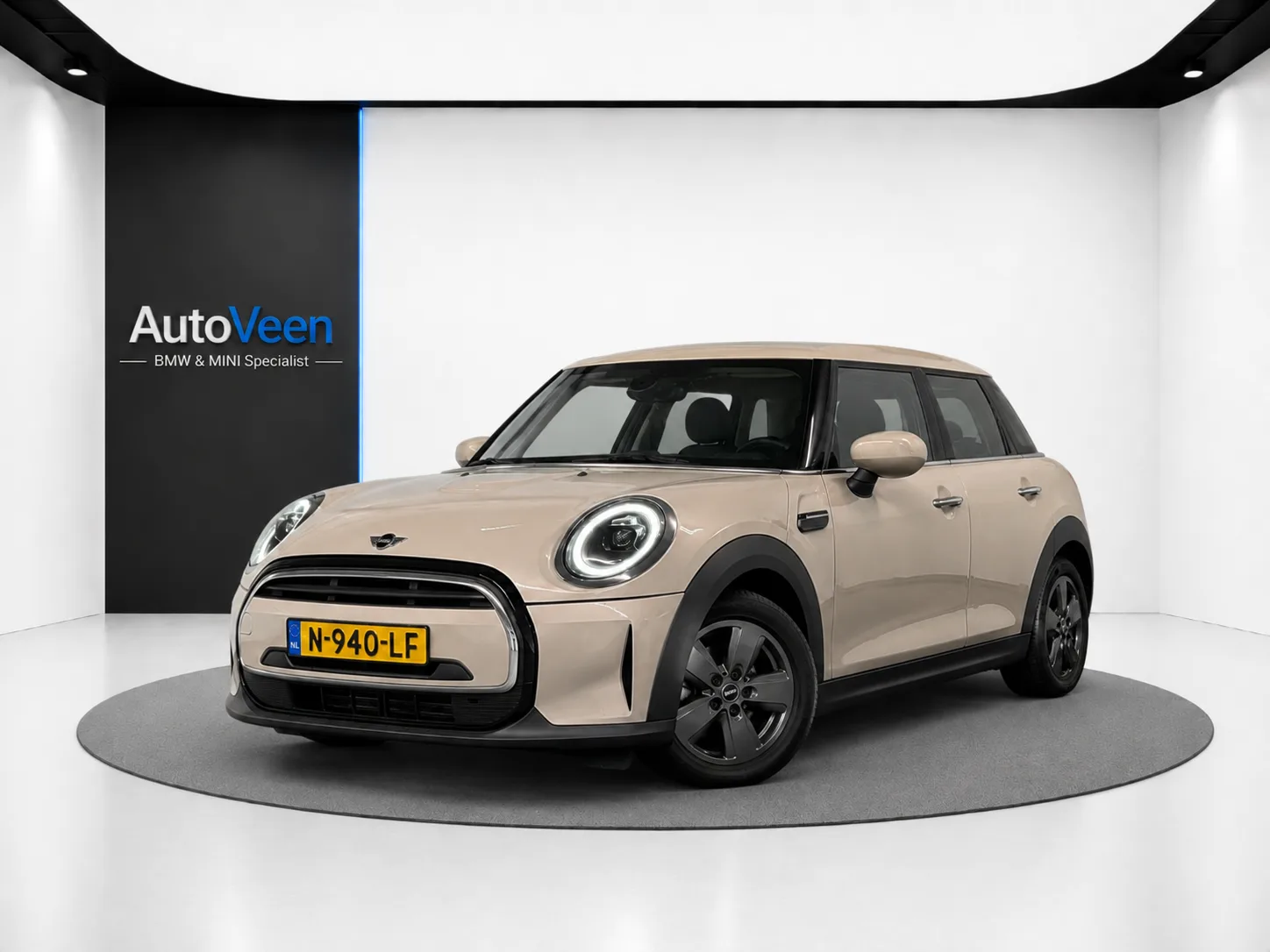 MINI One (2021) — foto 1