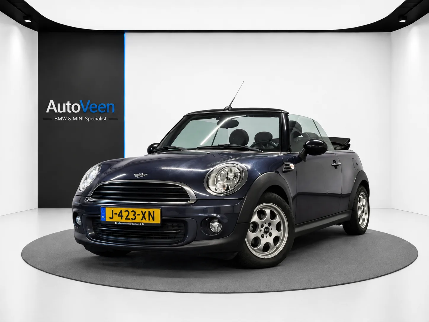 MINI Cabrio (2014) — foto 1