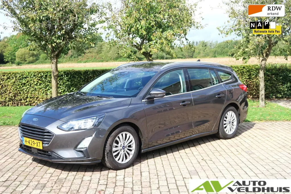 Ford Focus (2020) — foto 1
