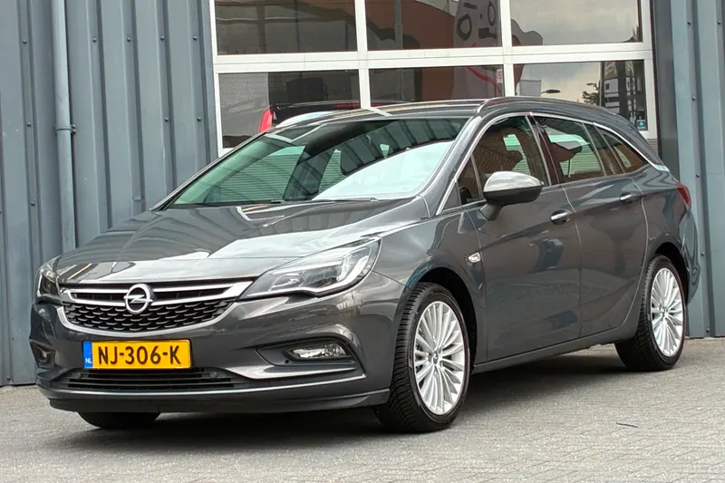 Opel Astra Sports Tourer (2016)
