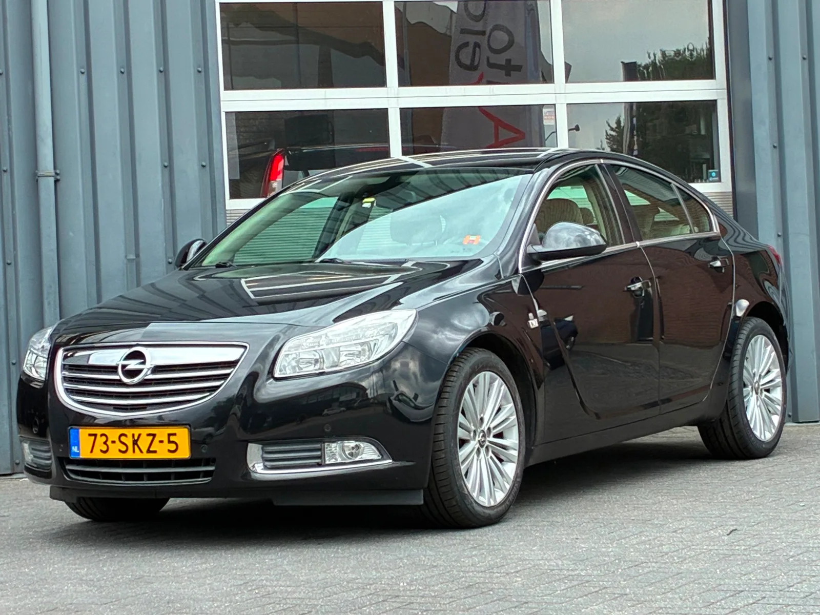 Opel Insignia (2011) — foto 1