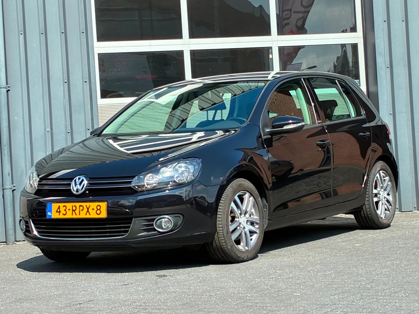 Volkswagen Golf (2011) — foto 1