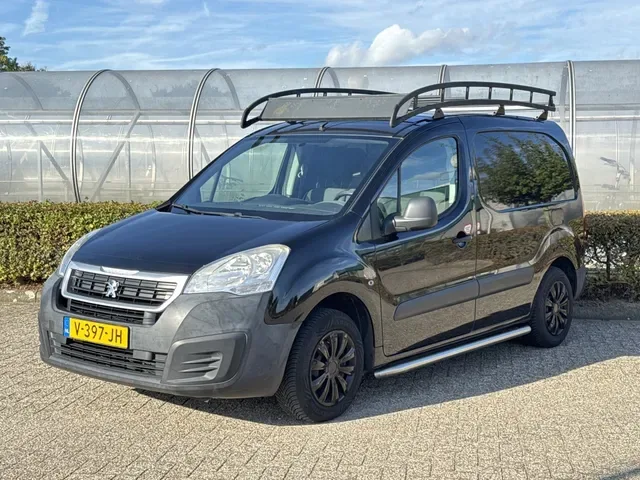 Peugeot Partner (2017) — foto 1