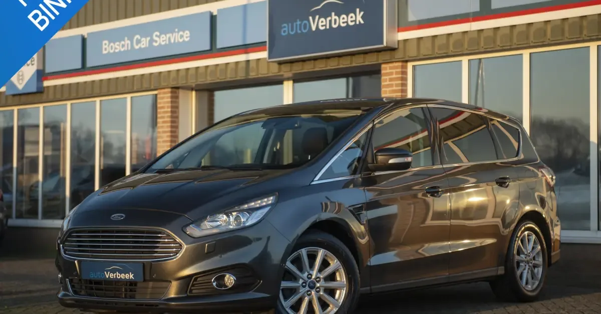 Ford S-Max (2016) — foto 1