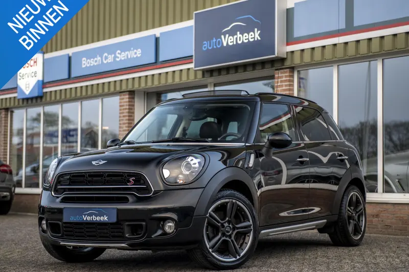 MINI Countryman (2015)