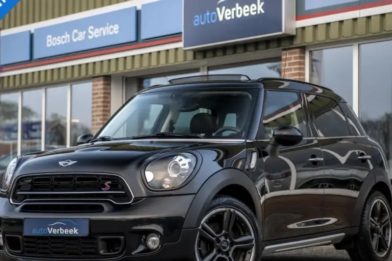 MINI Countryman (2015)