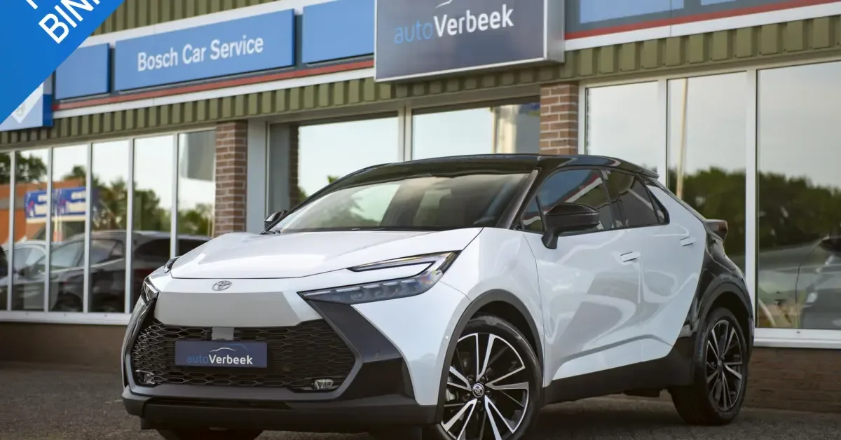 Toyota C-HR (2024) — foto 1