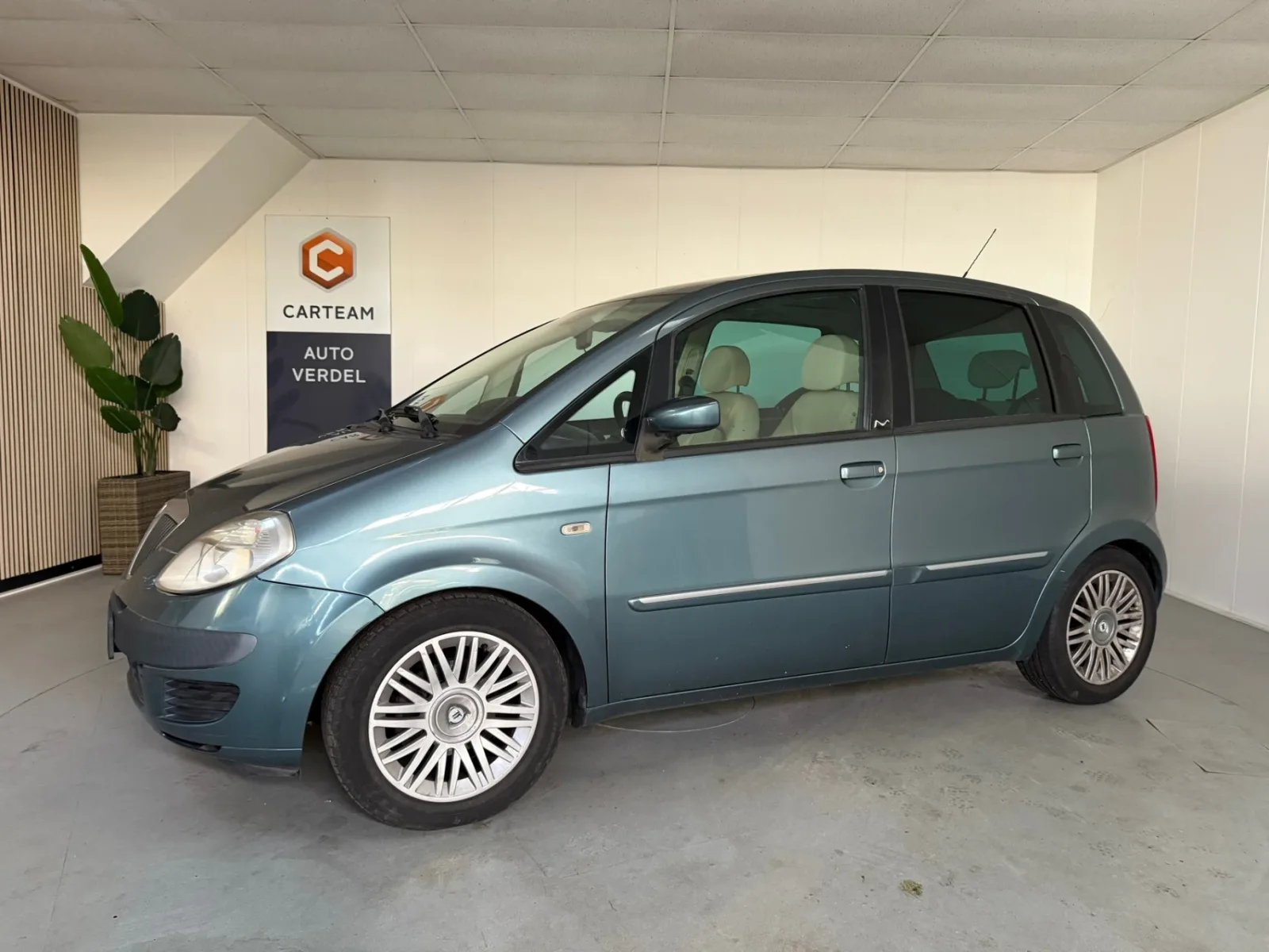 Lancia Musa (2005) — foto 1