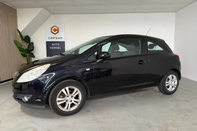 Opel Corsa (2008)