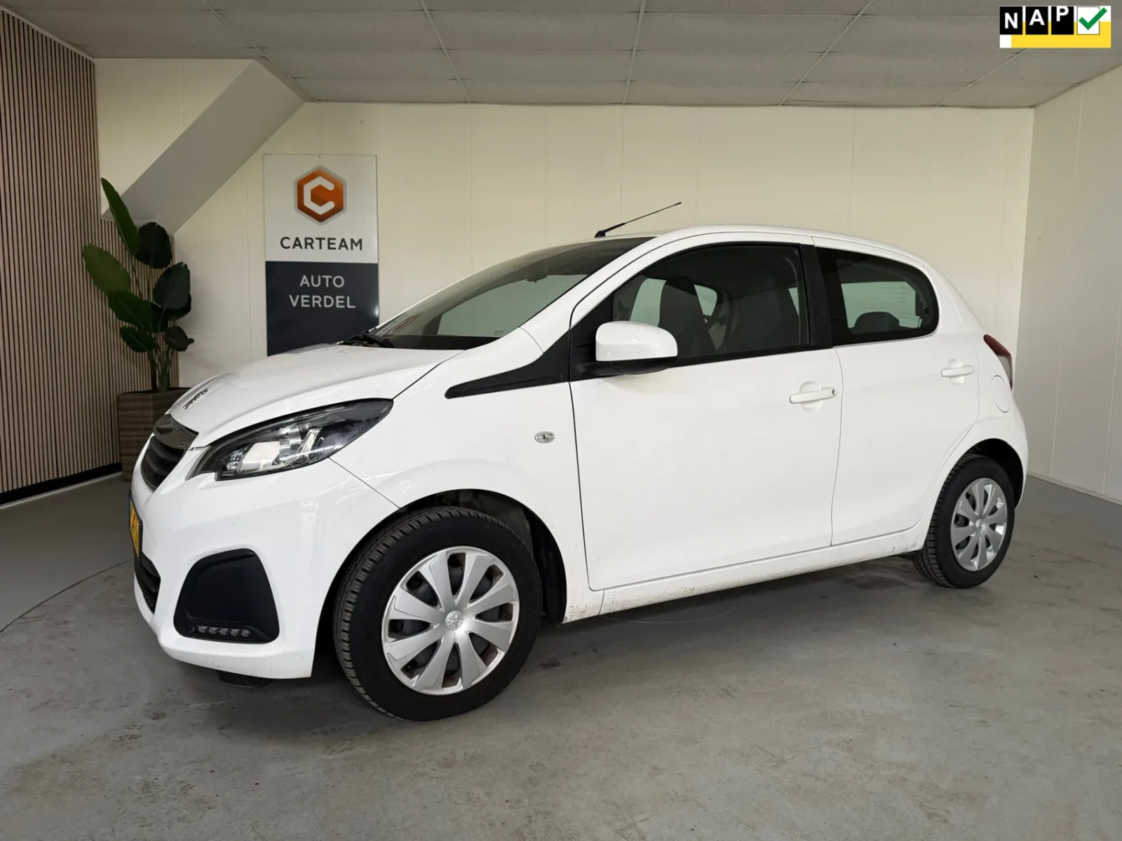 Peugeot 108 (2021) — foto 1