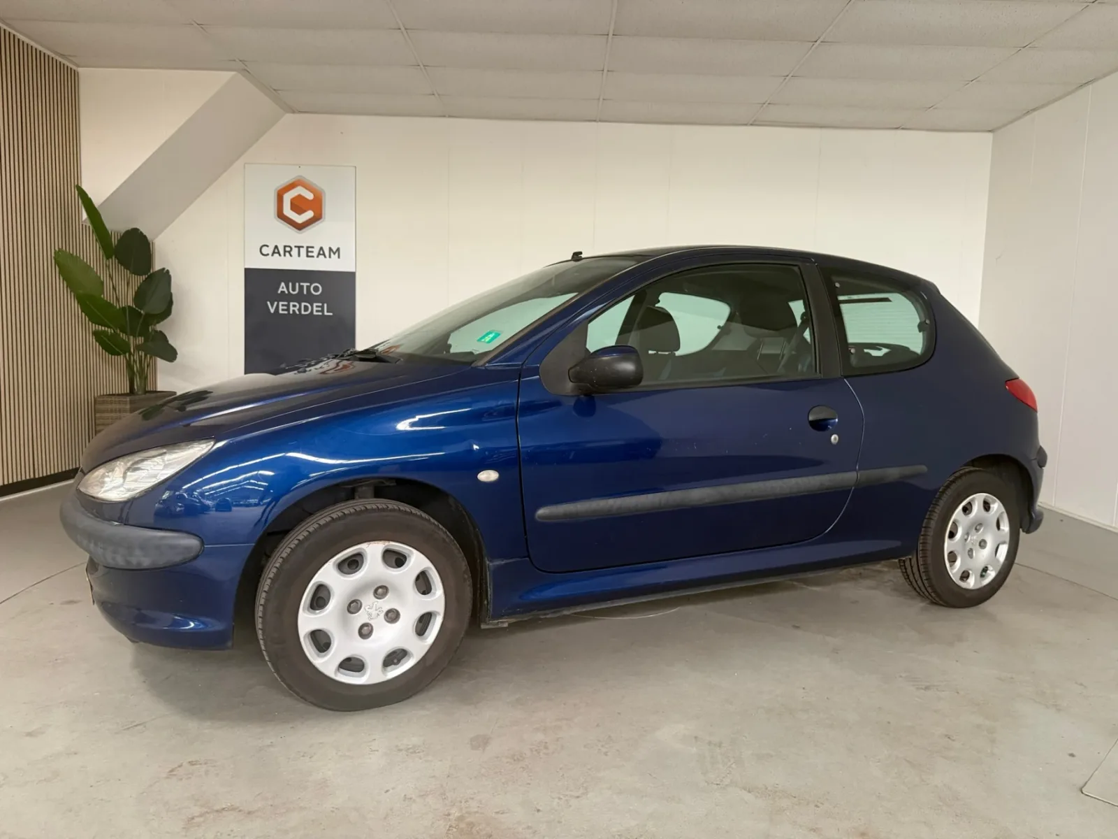 Peugeot 206 (2004) — foto 1