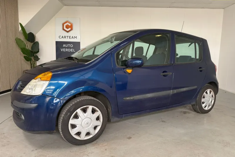 Renault Modus (2004)