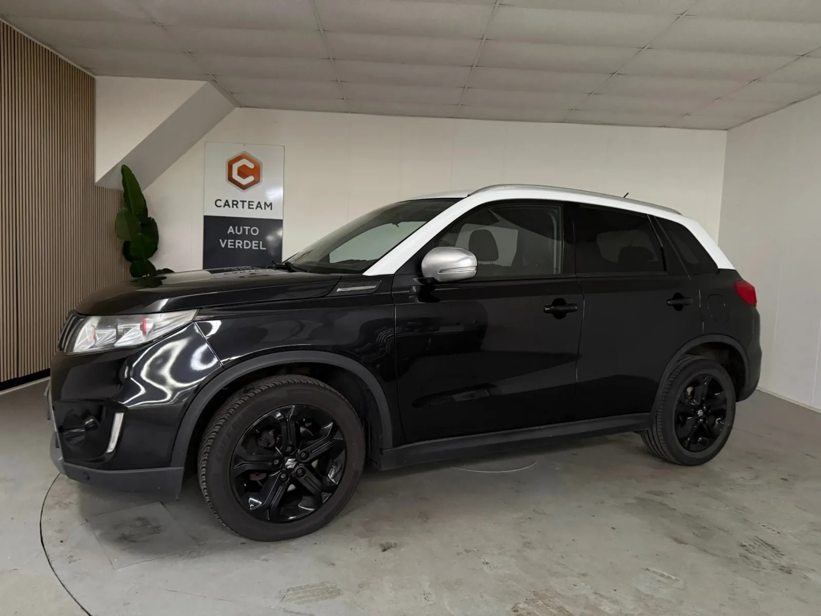 Suzuki Vitara (2016) — foto 1