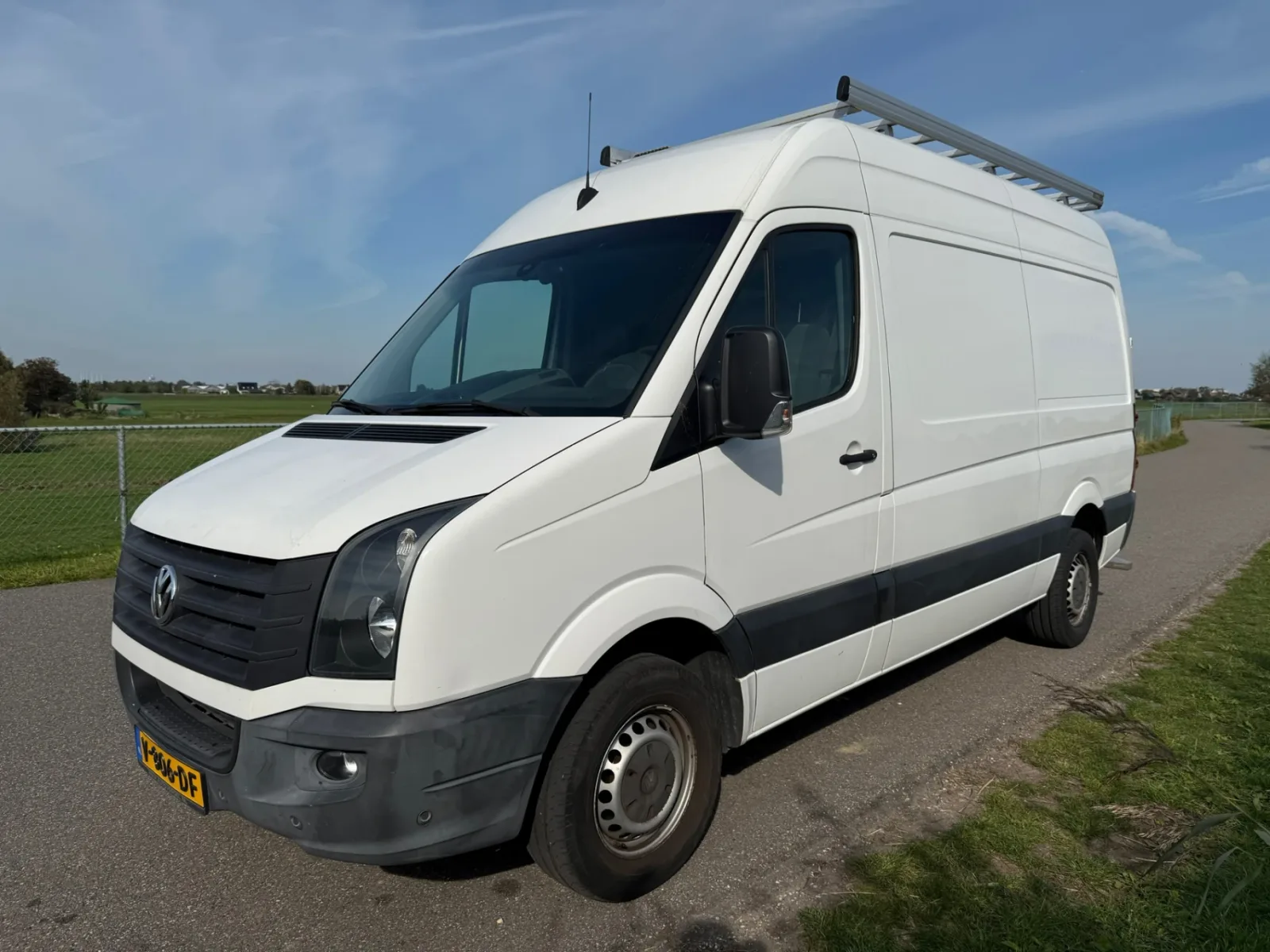 Volkswagen Crafter (2018) — foto 1