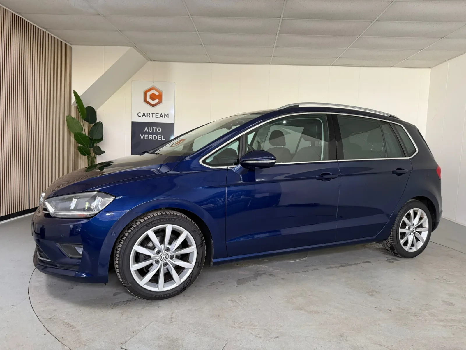 Volkswagen Golf (2017) — foto 1